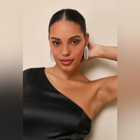 Lulus unreal dress - Picture 4 of 6